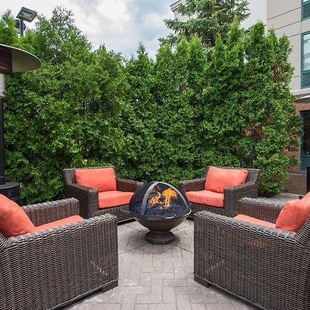 Hilton Garden Inn Poughkeepsie/Fishkill Buitenkant foto